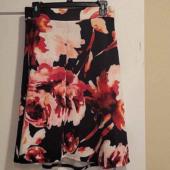 See You Monday Flowers Print Skirt, M - Picture 5 of 6